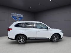 MITSUBISHI Outlander 4x4 KLIMA,NAVI,PDC,360CAM,SHZ,XENON,BT