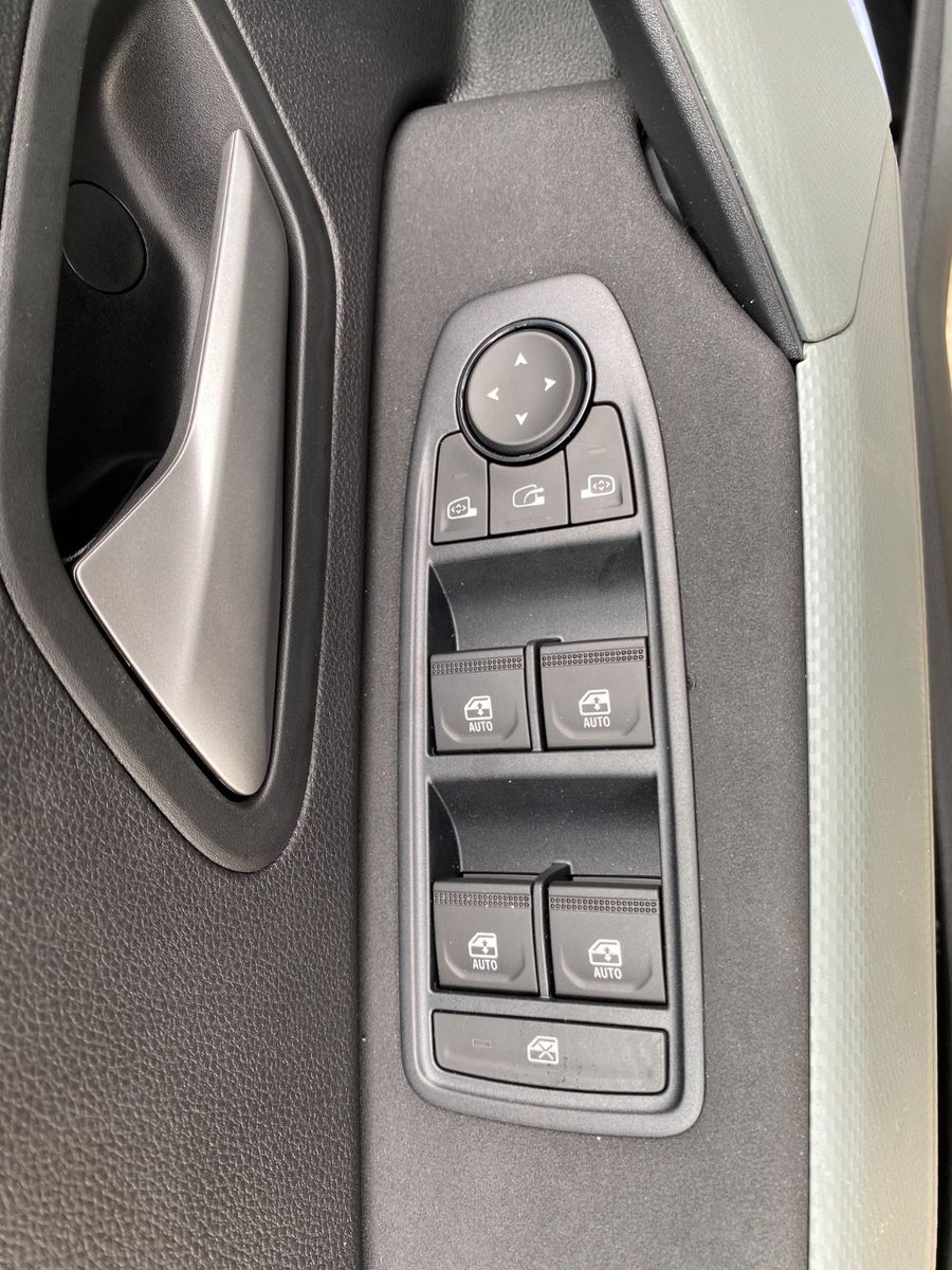 Fahrzeugabbildung Dacia 4x4 TCE 130 Winter-+City-+Techpaket