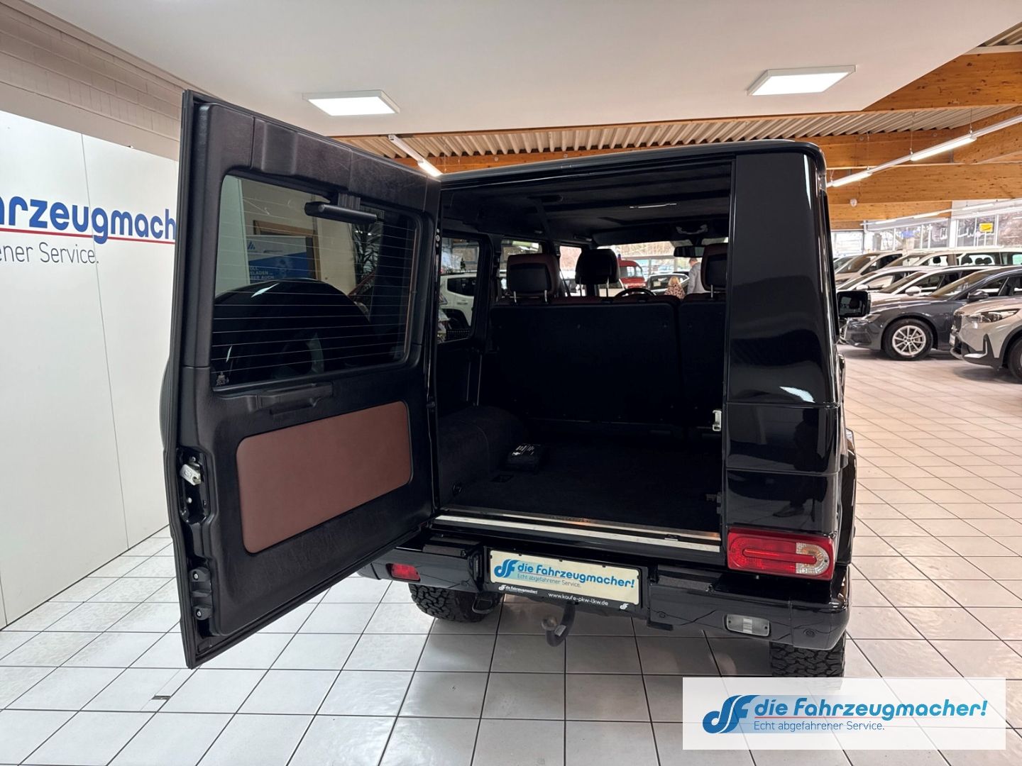 Fahrzeugabbildung Mercedes-Benz G 350 Station Brabus AHK Navi Leder Memory Sitze