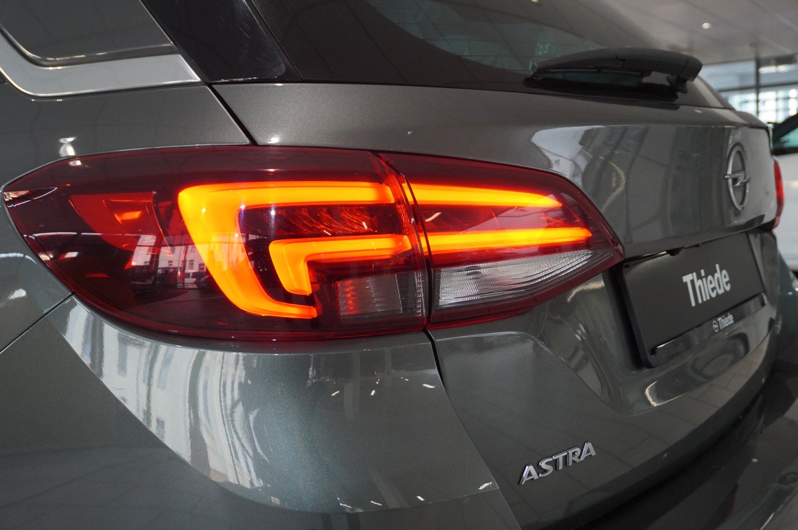 Fahrzeugabbildung Opel Astra K ST 1.4T INNOV. NAVI/LED/KAMERA/SPORT/AHK