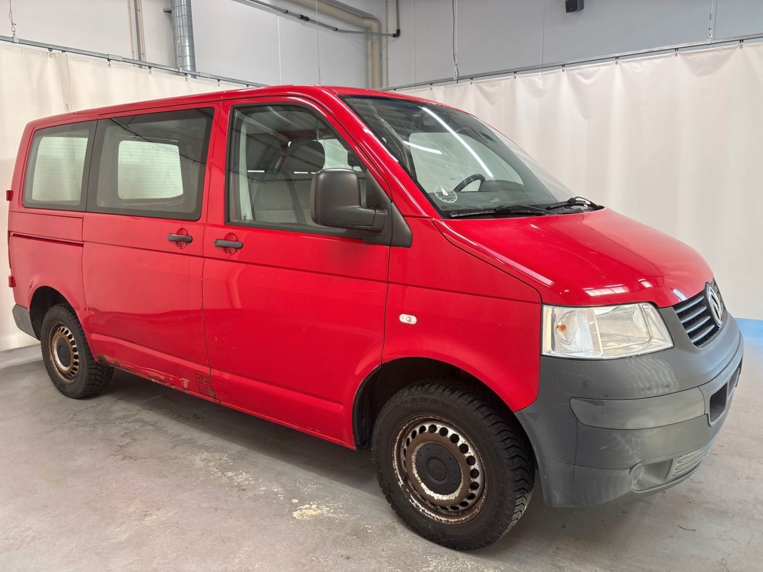 Volkswagen Volkswagen T5 Caravelle transporter kombi BENZIN