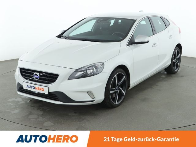 Volvo V40 2.0 D3 Momentum*TEMPO*CAM*PDC*SHZ*