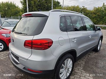 Volkswagen Tiguan - 5