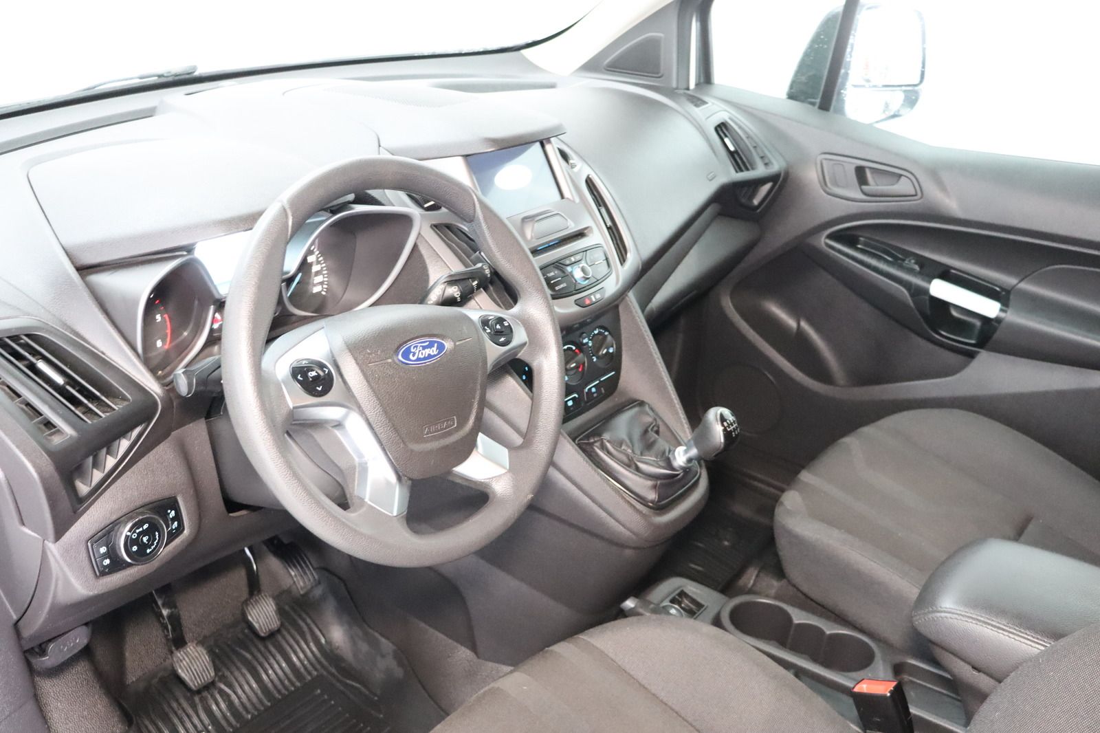 Fahrzeugabbildung Ford Transit Connect * Klima * Navi * RFK * AHK