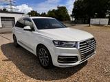 Audi Q7 3.0 TDI quattro/ S-Line/ Navi/ Luftfahrwerk - Audi: Luftfahrwerk