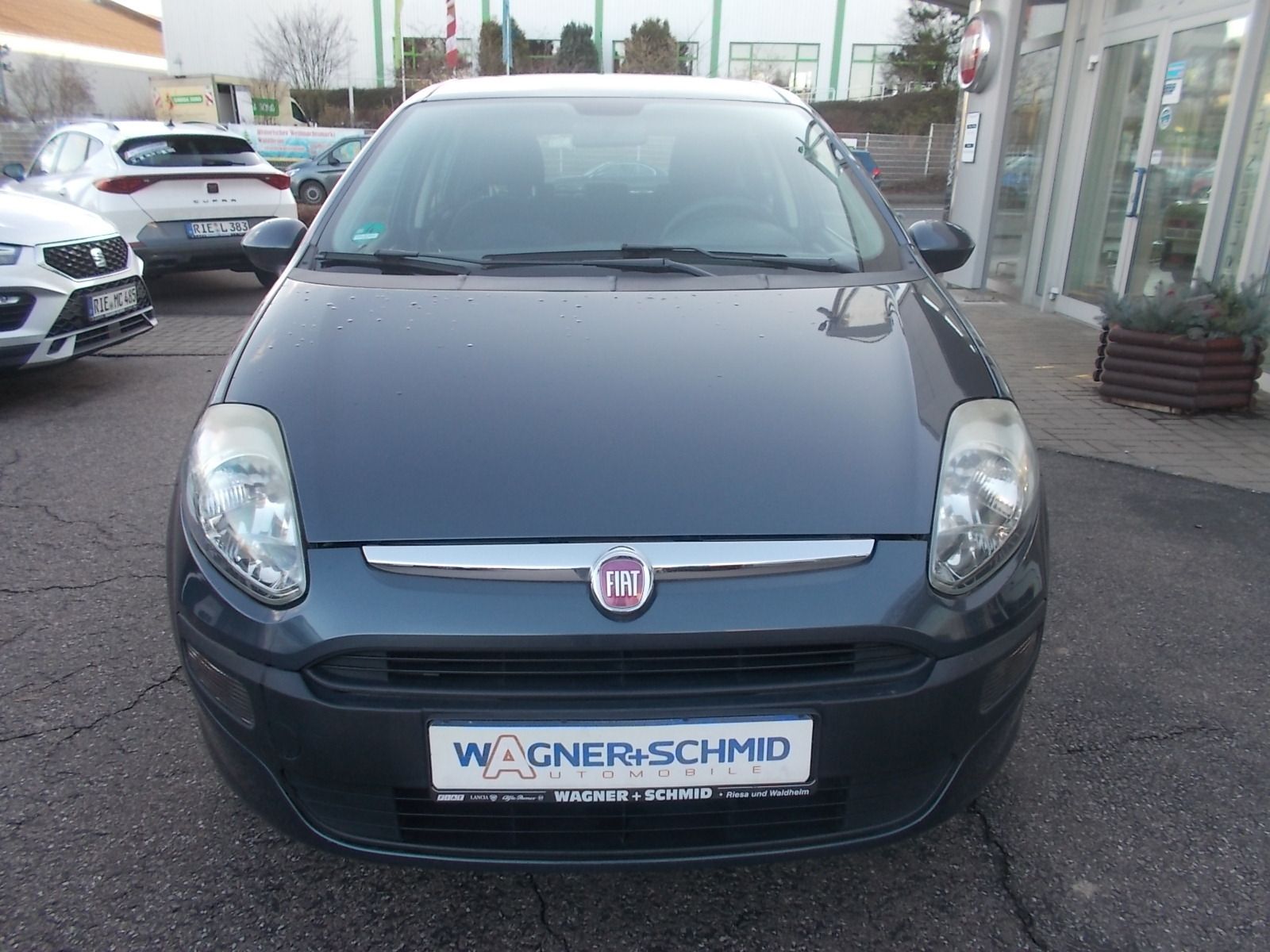 Fahrzeugabbildung Fiat Punto Evo 1.4 8V Dynamic AHK + mit Garantie