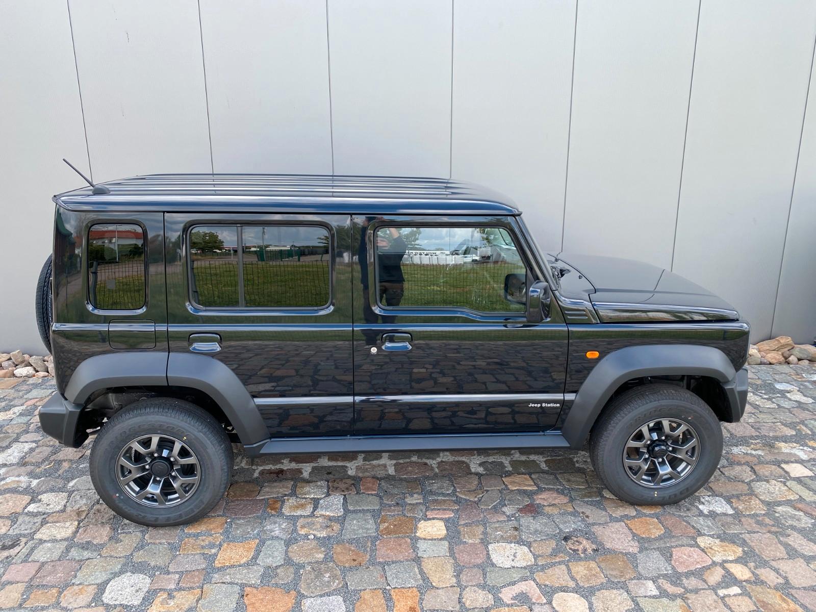 Suzuki JIMNY AUTM. GLX PKW 5 TÜRER 4 SITZE 4x4 ALLGRIP
