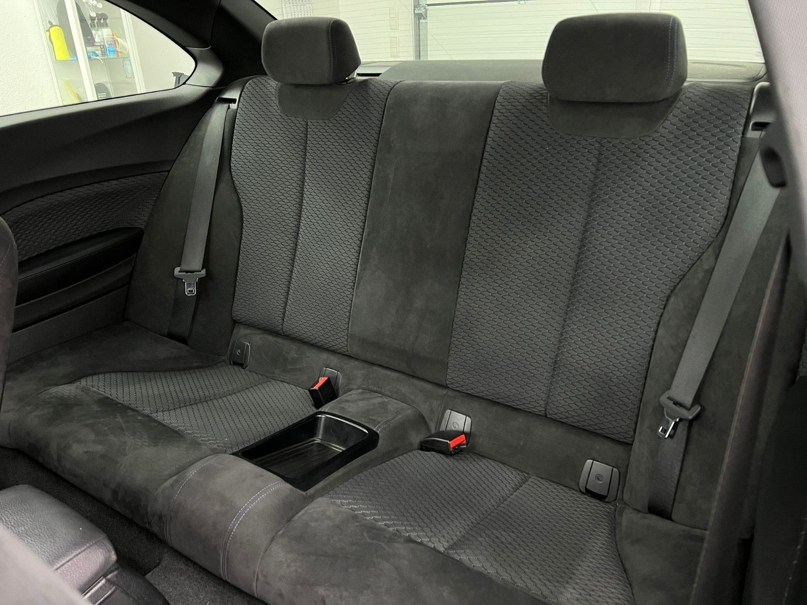 Fahrzeugabbildung BMW 218 i Coupe M SPORT PAKET/SHZ/H&K/19 ZOLL/19%