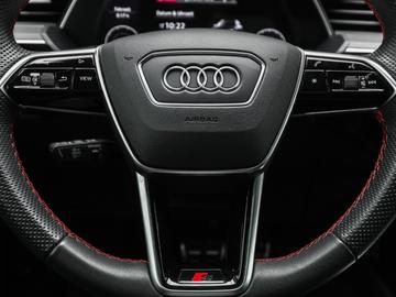 2024 AUDI Q8 E-TRON — фото 10