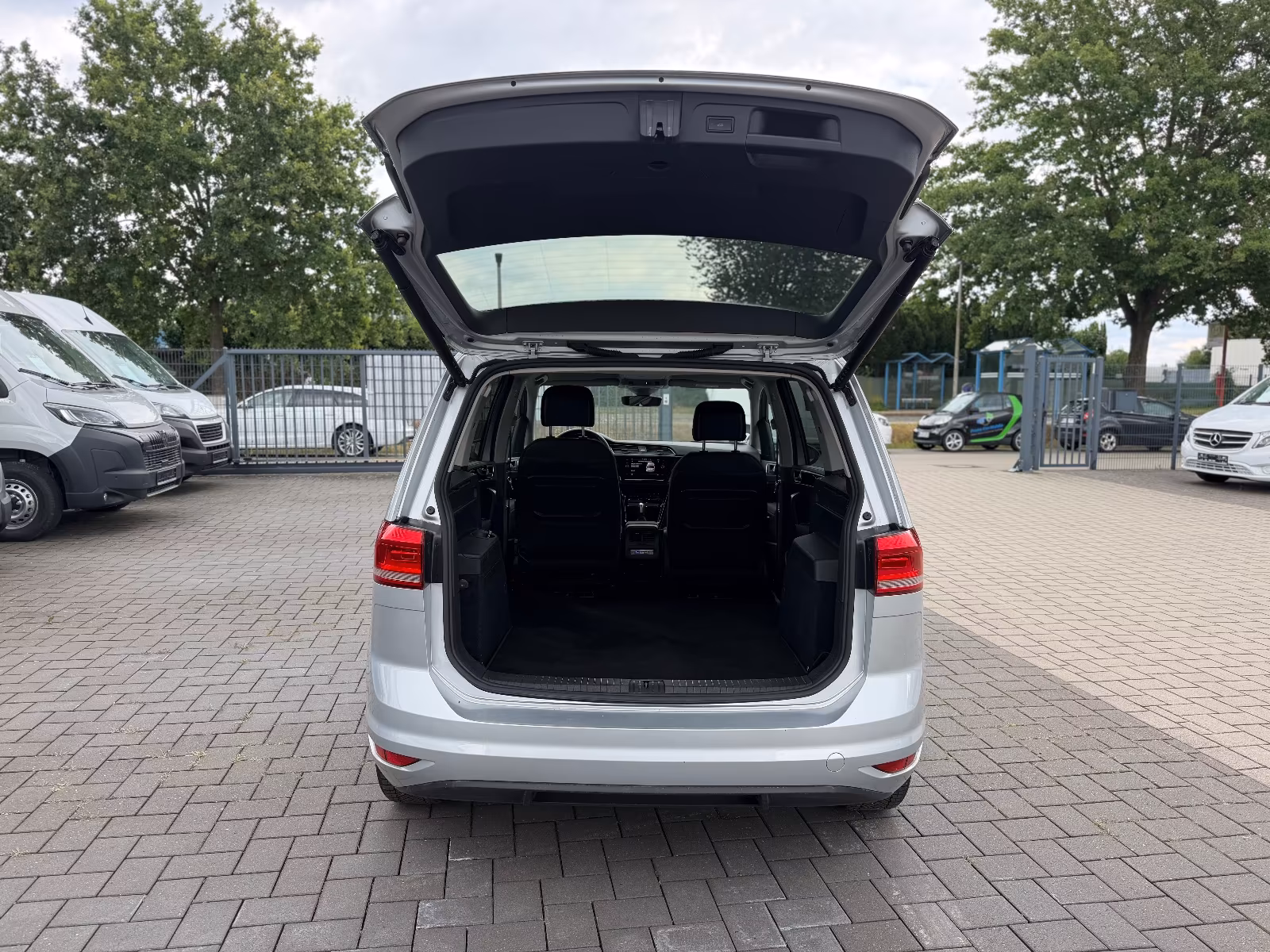 Volkswagen Touran Highline 1,5 /Spur/ACC/Totwinkel(2-Sitze), миниатюра 5