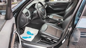 BMW X1 - 10