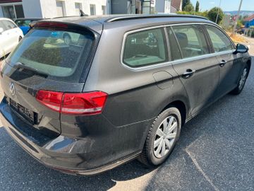 Volkswagen Passat Variant - 4