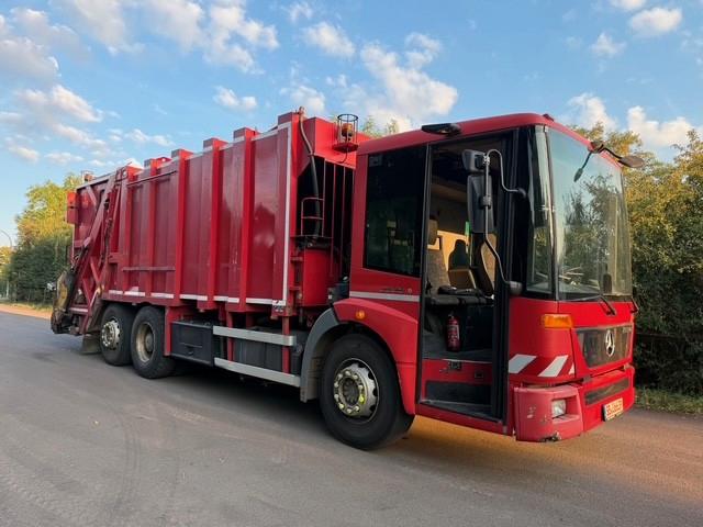 Mercedes-Benz Econic 2629