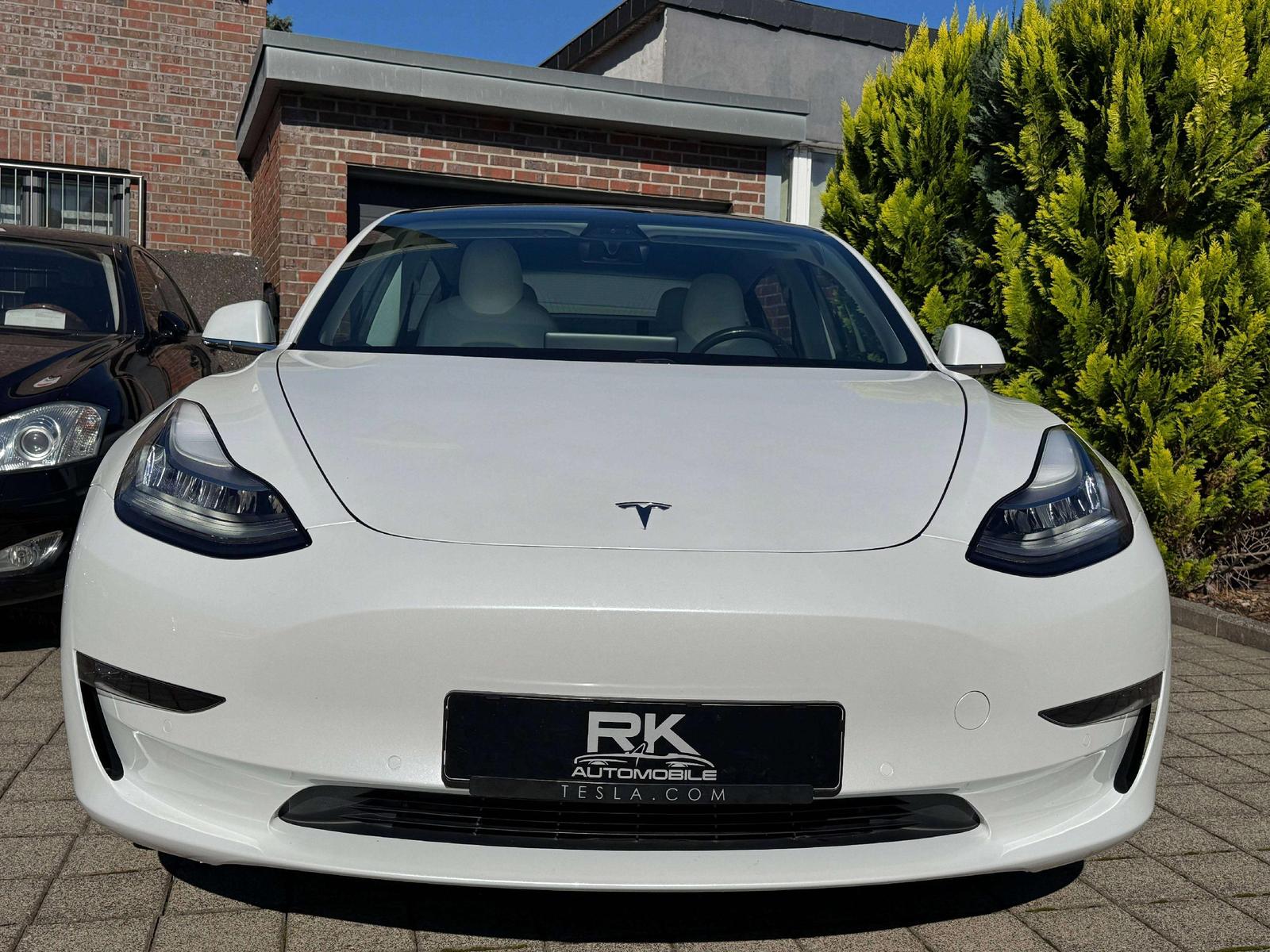 Tesla Model 3 Long Range 4x4 351ch - 1ère main - CT récent - Pneus été + Hiver - Hayon éléctrique - AFL