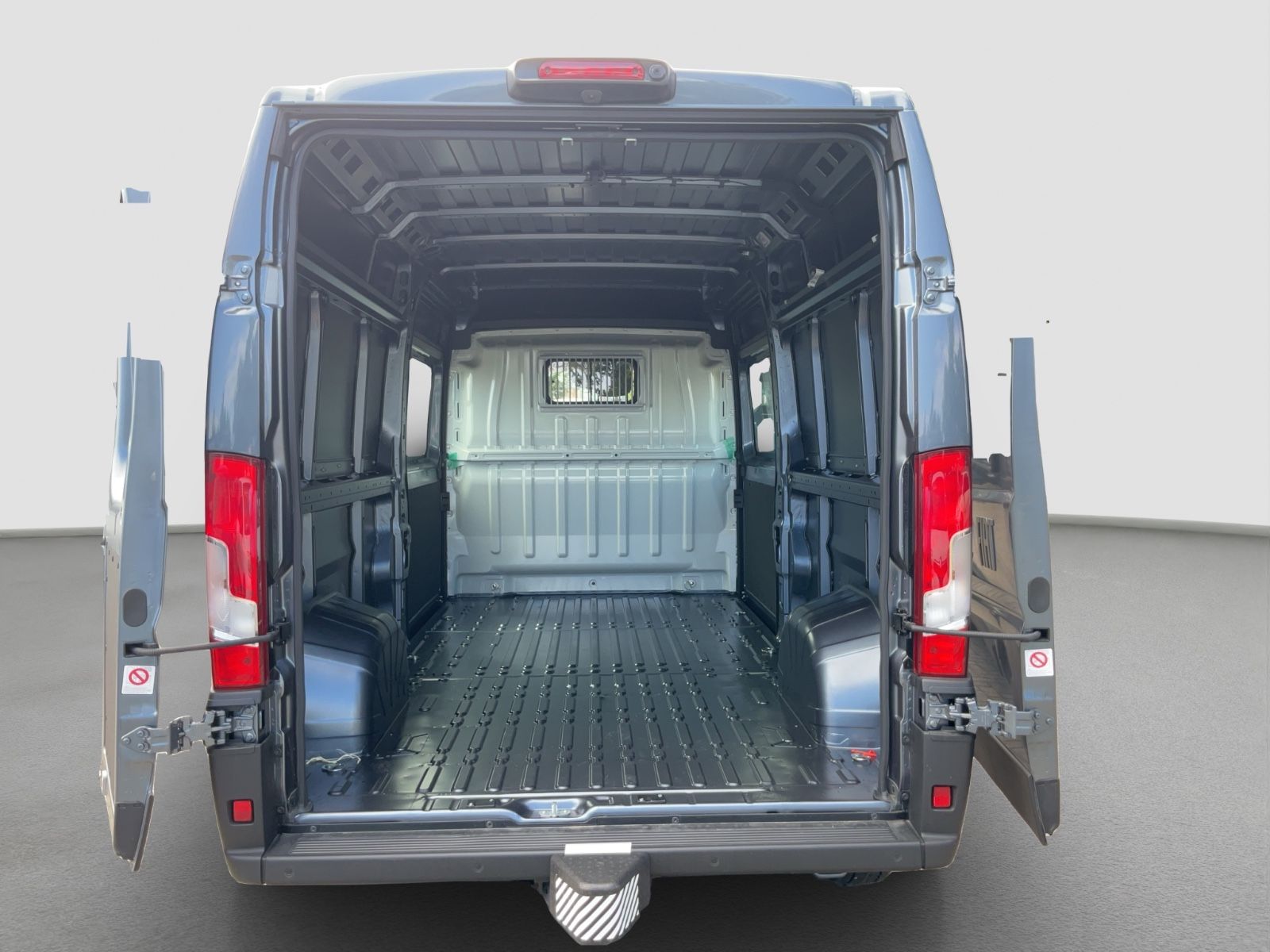 Fahrzeugabbildung Fiat Ducato L3H2 180 Automatik 2x SCHIEBETÜR VERGLAST