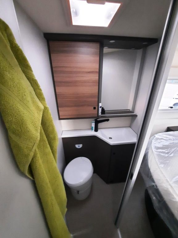 Fahrzeugabbildung Bürstner Lyseo TD 732 Verfüg./Rüfa/Markise