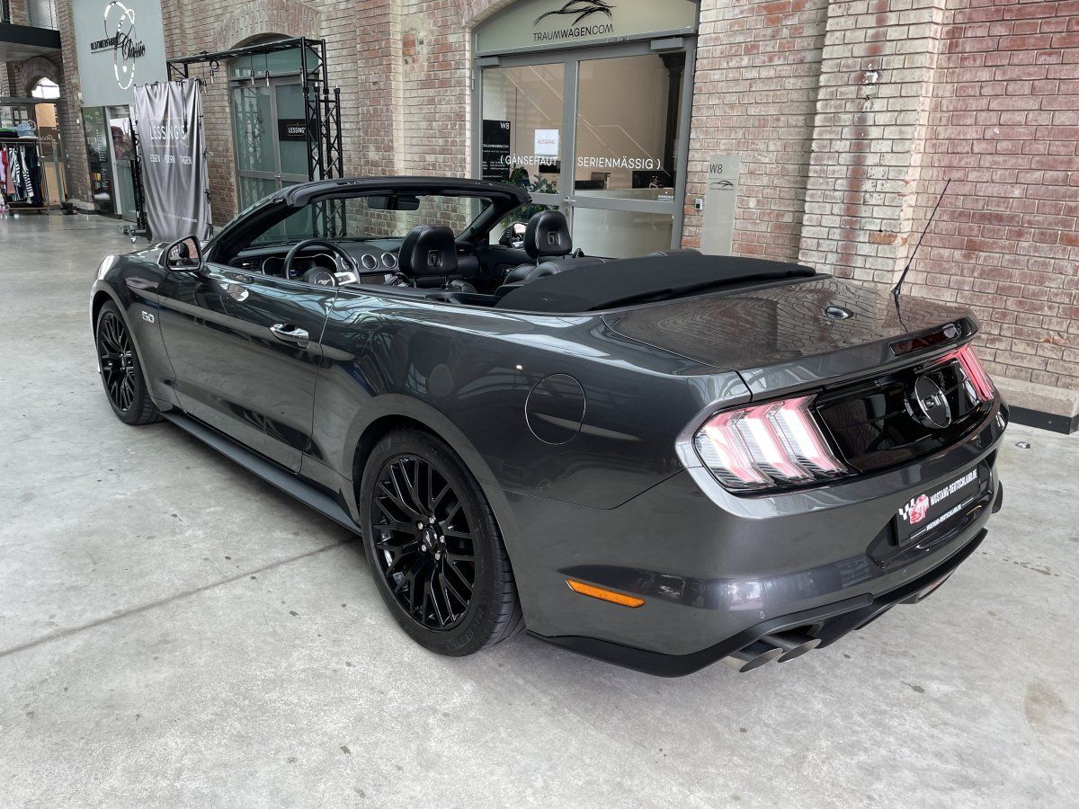 FORD Mustang (Mustang GT 5.0 Convertible EU-Modell COC/Navi/B&)