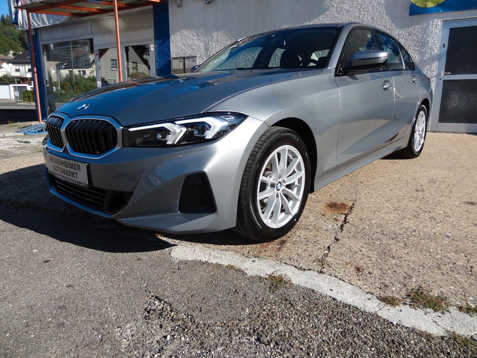 BMW 318 - 1