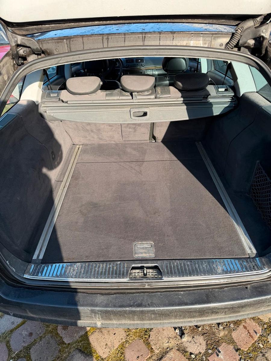 Mercedes-Benz 200 2005 — engine 163 HP (120kW)