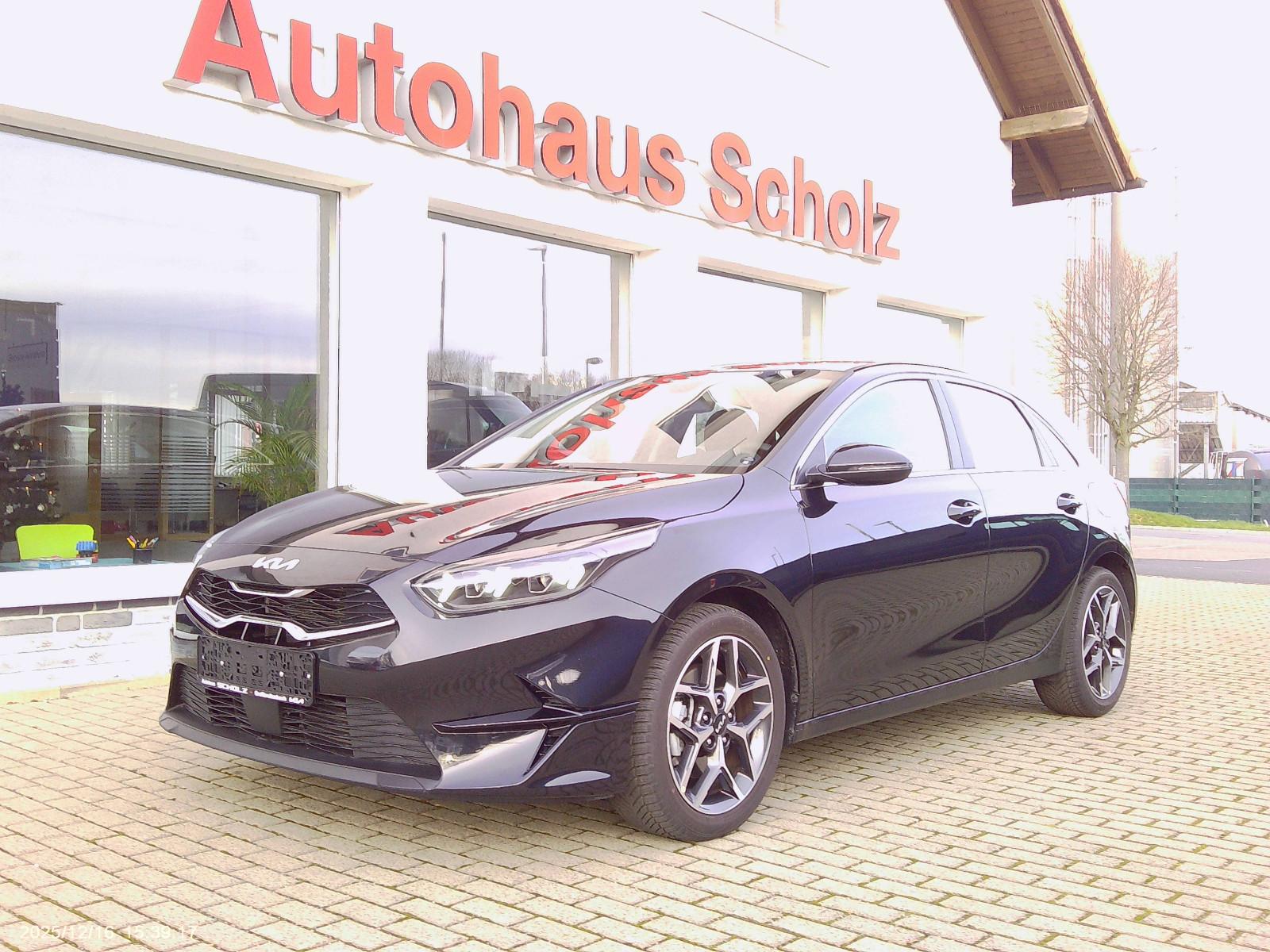 Kia Ceed Spirit 1.5T 140 DCT7 LED + Navi