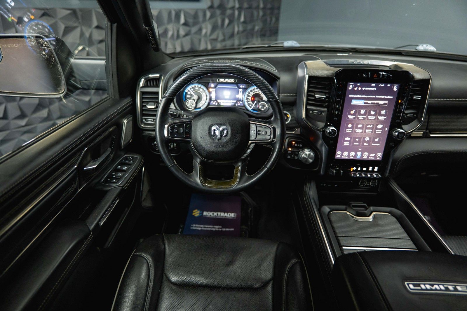 Fahrzeugabbildung Dodge RAM 5.7 V8 HEMI 4x4 LIMITED Night LongBed *ACC*