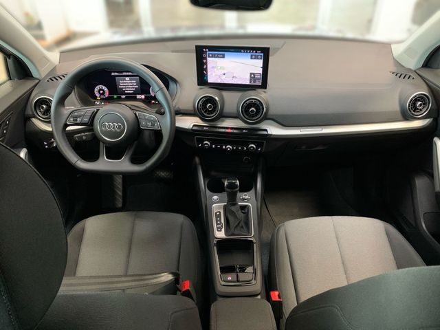 Q2 35 TFSI ADVANCED MATRIX-LED+AHK+NAVI+SITZHZG+