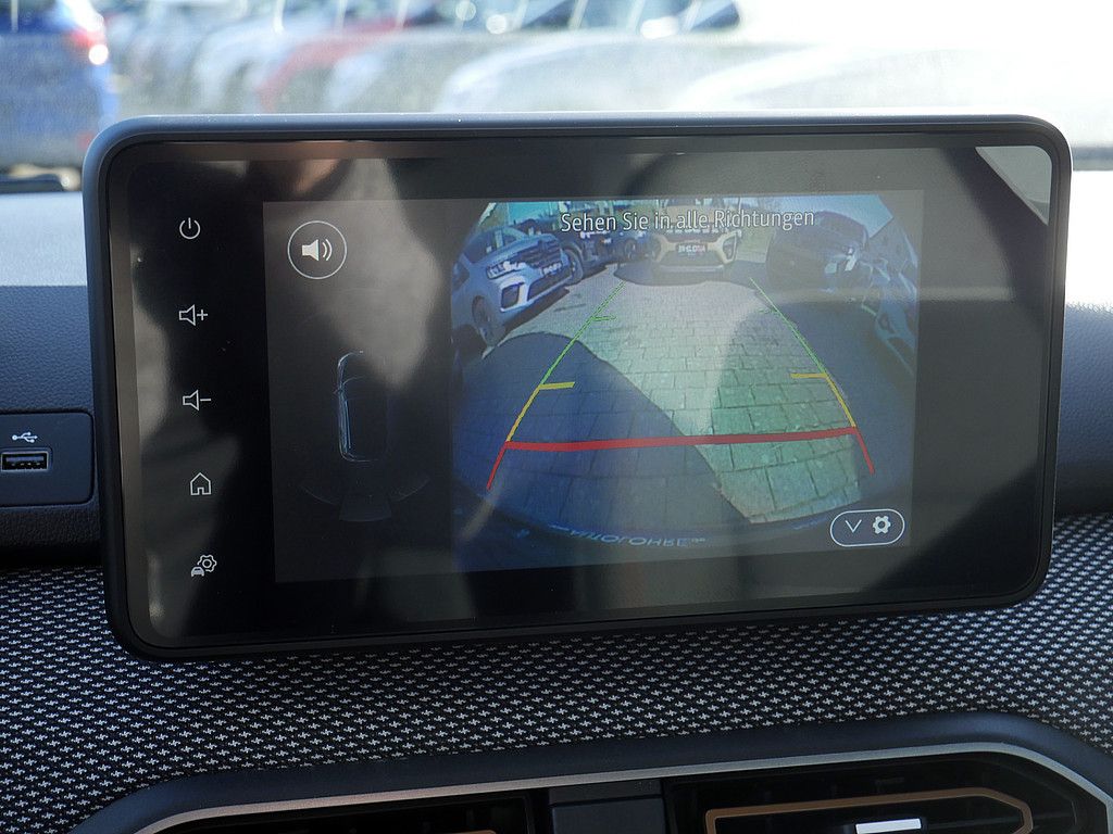 Fahrzeugabbildung Dacia Sandero Stepway Expression TCe 90 CVT Automatik