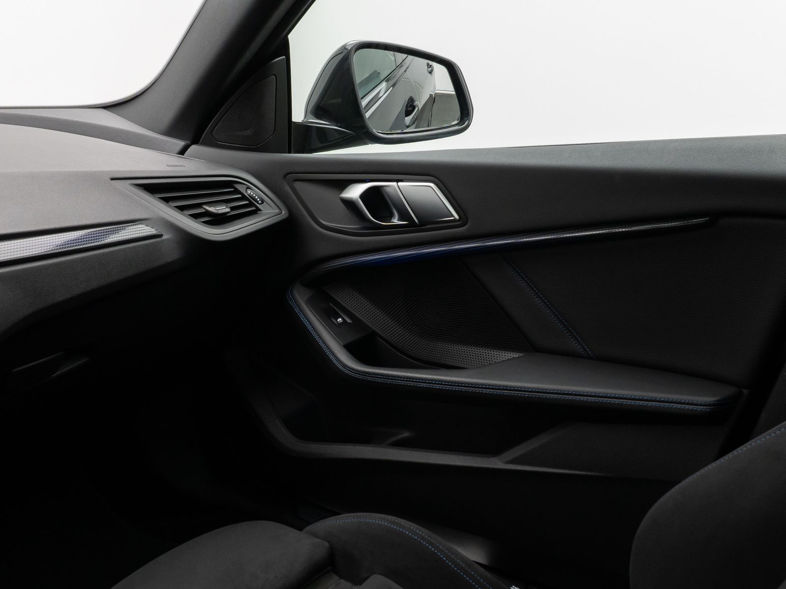 Fahrzeugabbildung BMW 220i Gran Coupé M Sport Kamera DAB HiFi 19Zoll
