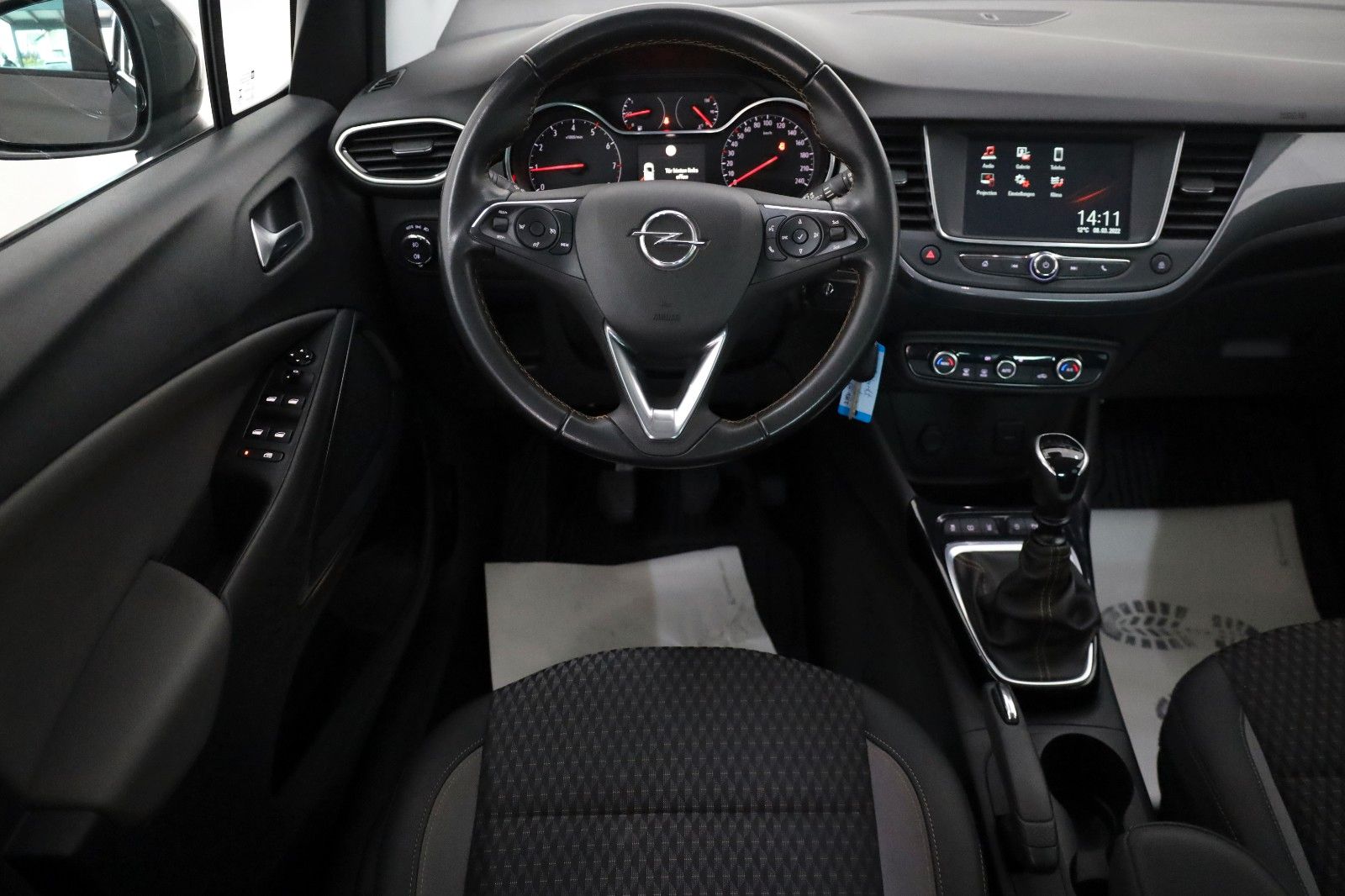 Fahrzeugabbildung Opel Crossland (X) Innovation LED,PDC,AHL,SR+WR