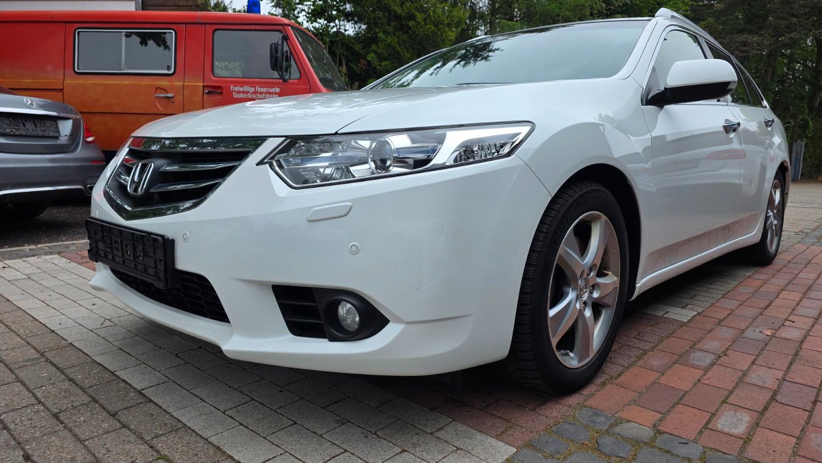 Honda Accord 2.2 Tourer Executive Leder  Xenon