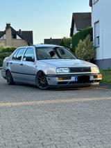 Volkswagen Vento 1.8 GT - US Front/Heck Umbau - VW Vento von privat