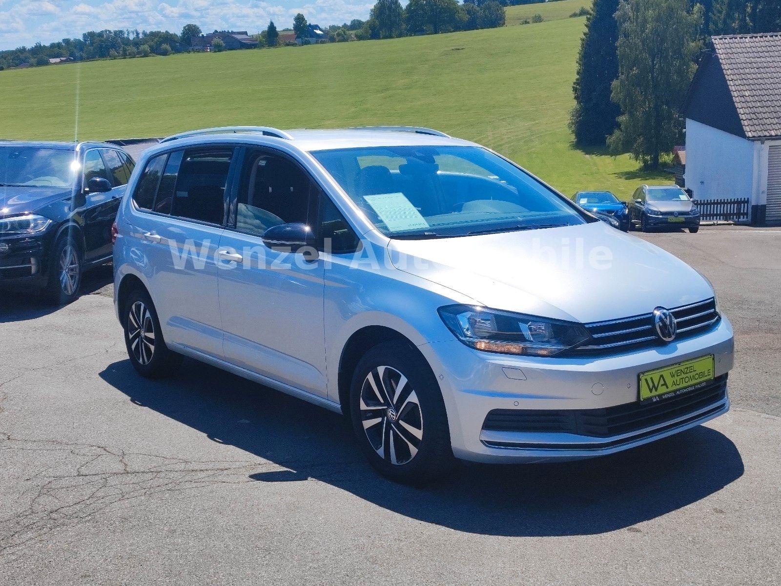 Volkswagen Touran IQ.DRIVE 1.5TSI *7.SITZE*NAVI*DSG*