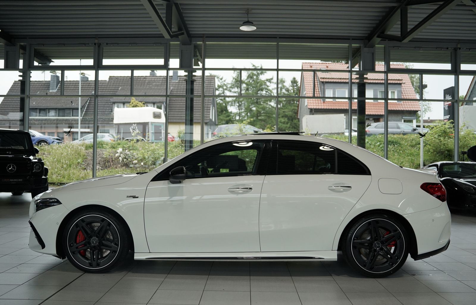 Mercedes Benz A 35 Amg