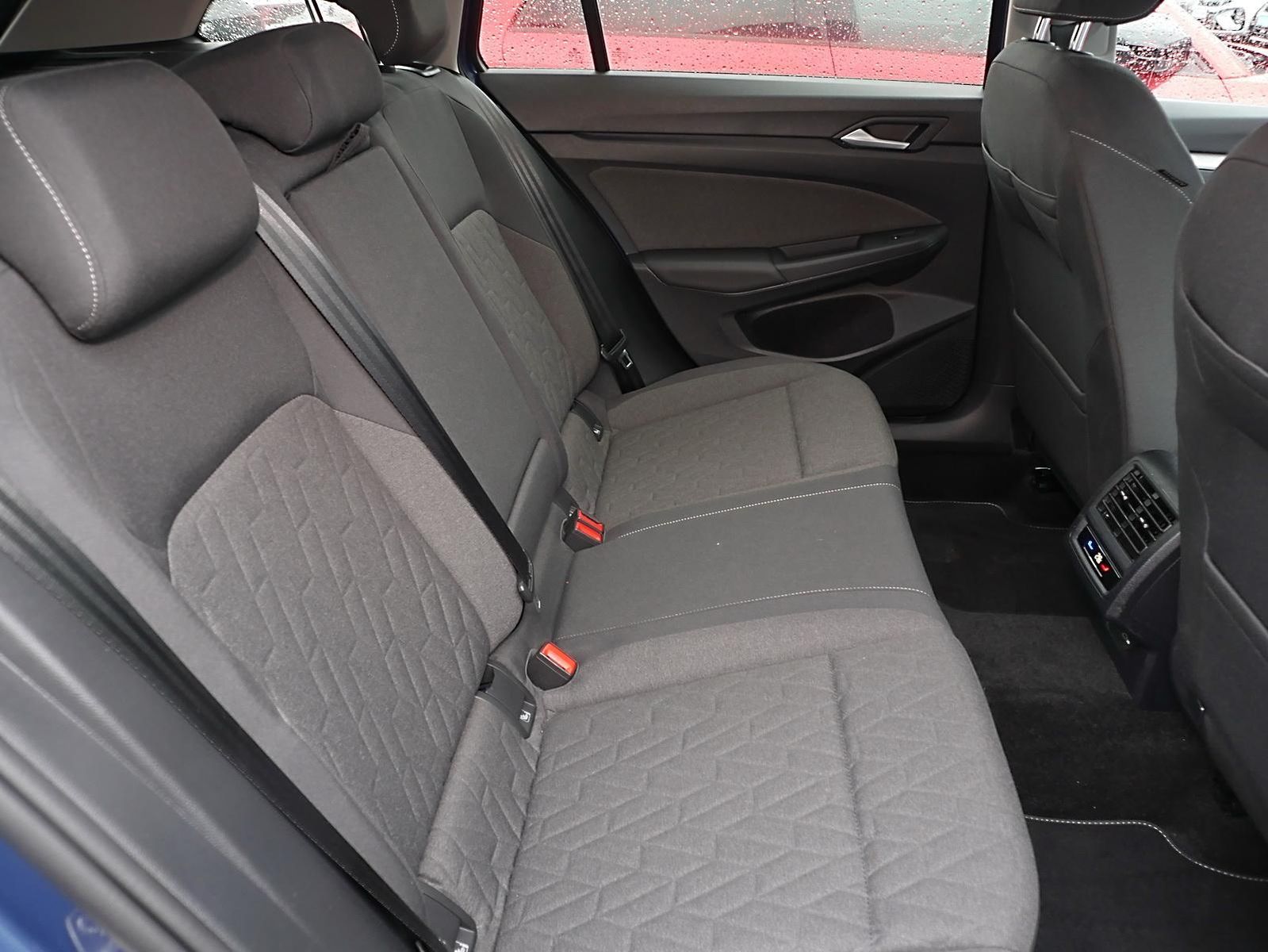 Volkswagen Golf - Bild 11