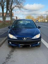 Peugeot Peugot 206 Frischer TÜV !!!  Ohne Mängel - Peugeot 206 in Kiel
