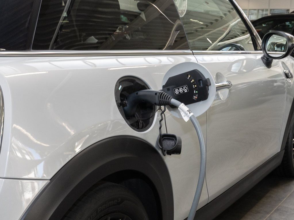 MINI Cooper SE - Bild 3
