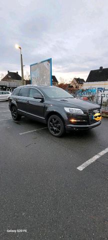 Audi Q7 4L QUATTRO(TAUSCHEN 6+sitzer)