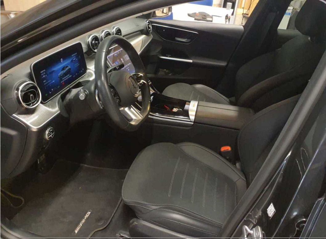 Fahrzeugabbildung Mercedes-Benz C 220d AT9 AMG Line LED/NAVI/VIRTU/HIFI/SHZ/AHK