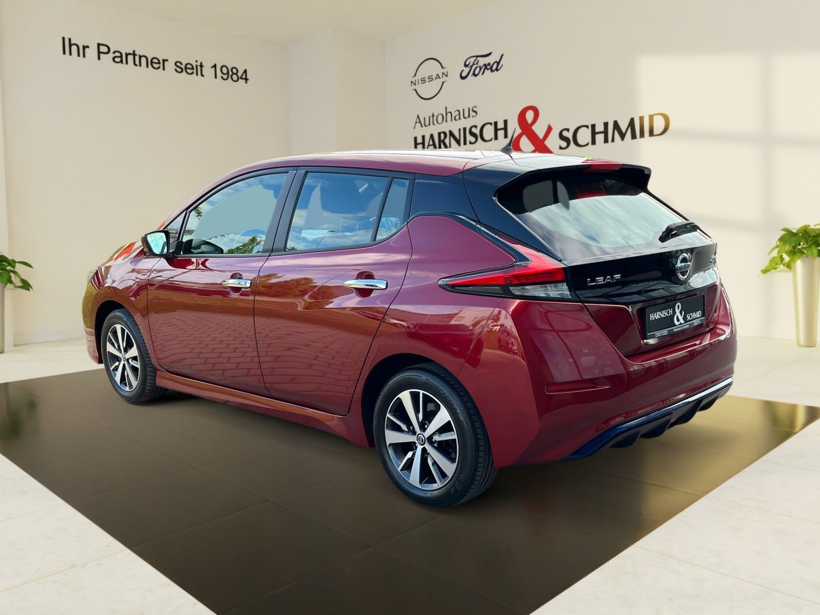 Fahrzeugabbildung Nissan Leaf 40KW/h - Acenta - 360°Kamera; SOH95%