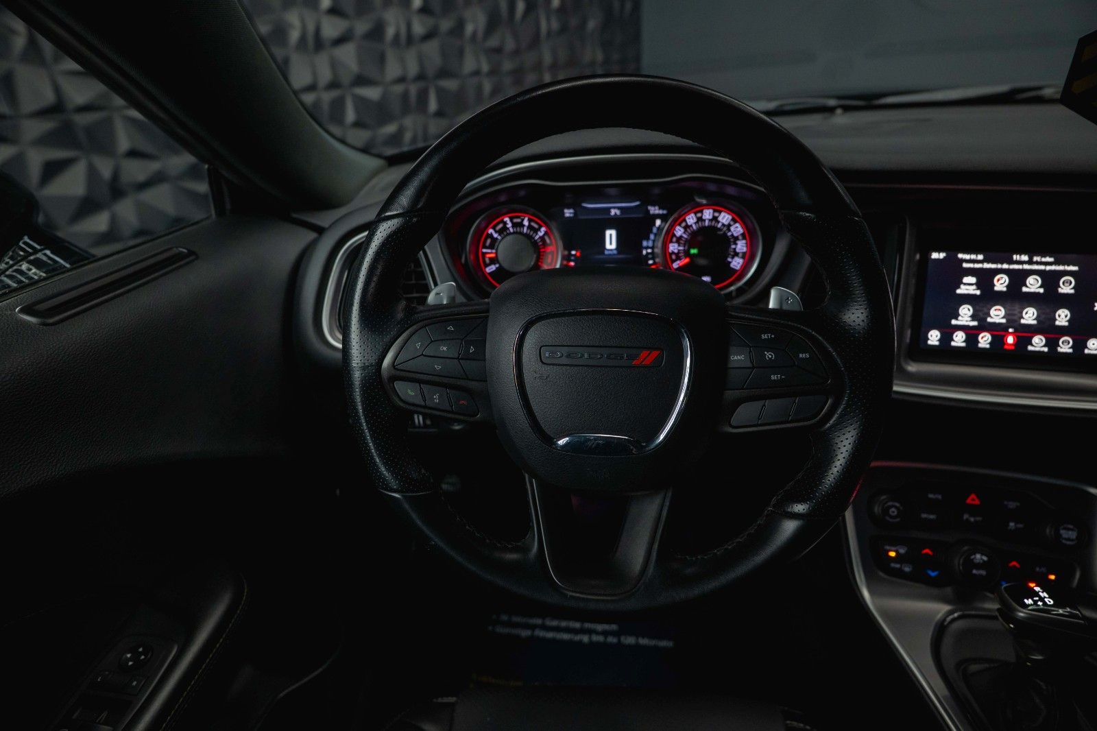 Fahrzeugabbildung Dodge Challenger 5.7 V8 R/T SRT WIDE BODY *LED*19%*