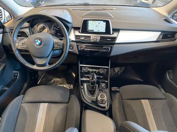 BMW 216 Gran Tourer *LED*NAVI*TEMPOMAT*DAB*PDC*AHK*