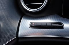 Fahrzeugabbildung Mercedes-Benz E 300 e Lim. Avantgarde 360-Kam Navi LED SHZ SD
