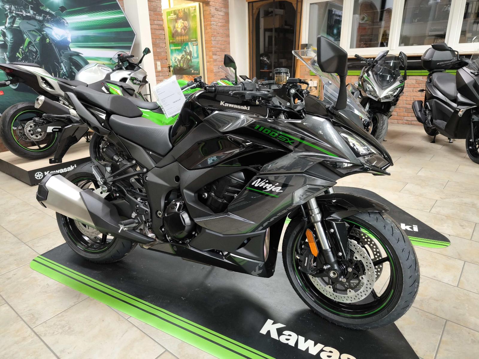 Kawasaki Ninja 1100 SX  Vorführbike wie neu !!