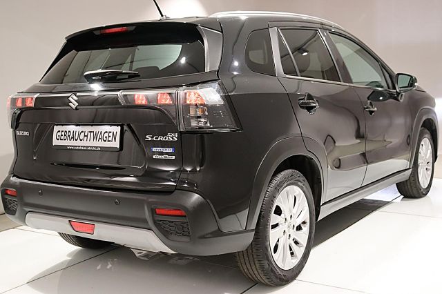 SX4 S-Cross 1.4 M-Hybrid Allgrip SHZ TEMPOMAT KA
