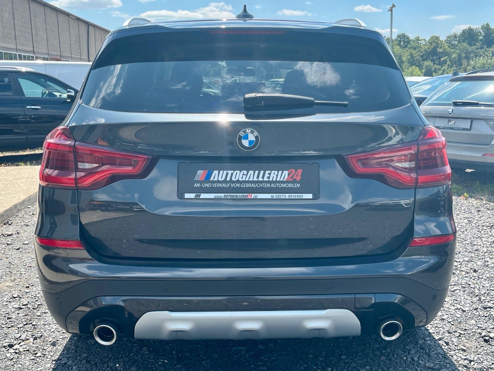 Fahrzeugabbildung BMW X3 xDrive20d xLine Navi LED SPORTSITZE Leder 19"