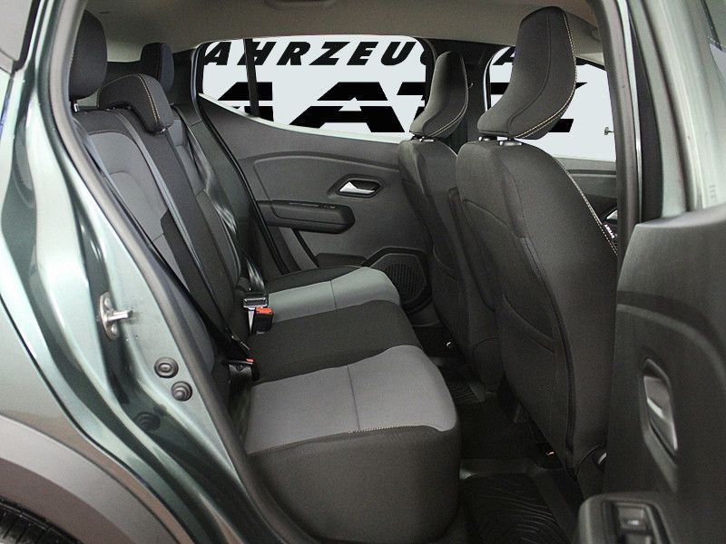 Fahrzeugabbildung Dacia Sandero Stepway TCe 90 auto Extreme*City-Paket*
