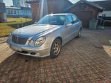 Mercedes-Benz Mercedes E 200 Kompressor wenig km - gebrauchte Mercedes-Benz E 200 aus dem Jahr 2003