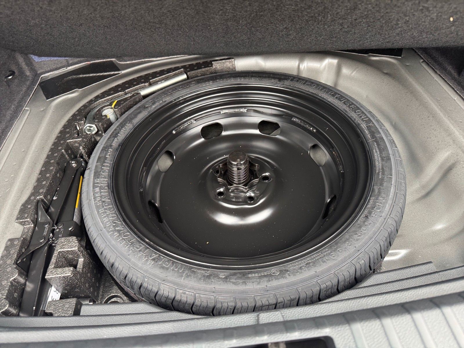 Fahrzeugabbildung CUPRA Ateca 1,5 TSI