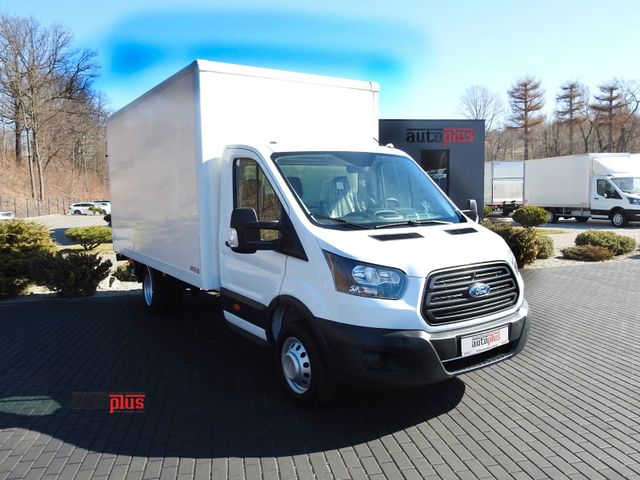 Ford TRANSIT  KOFFER AUFZUG 8 PALETTEN ZWILLINGSRÄDER