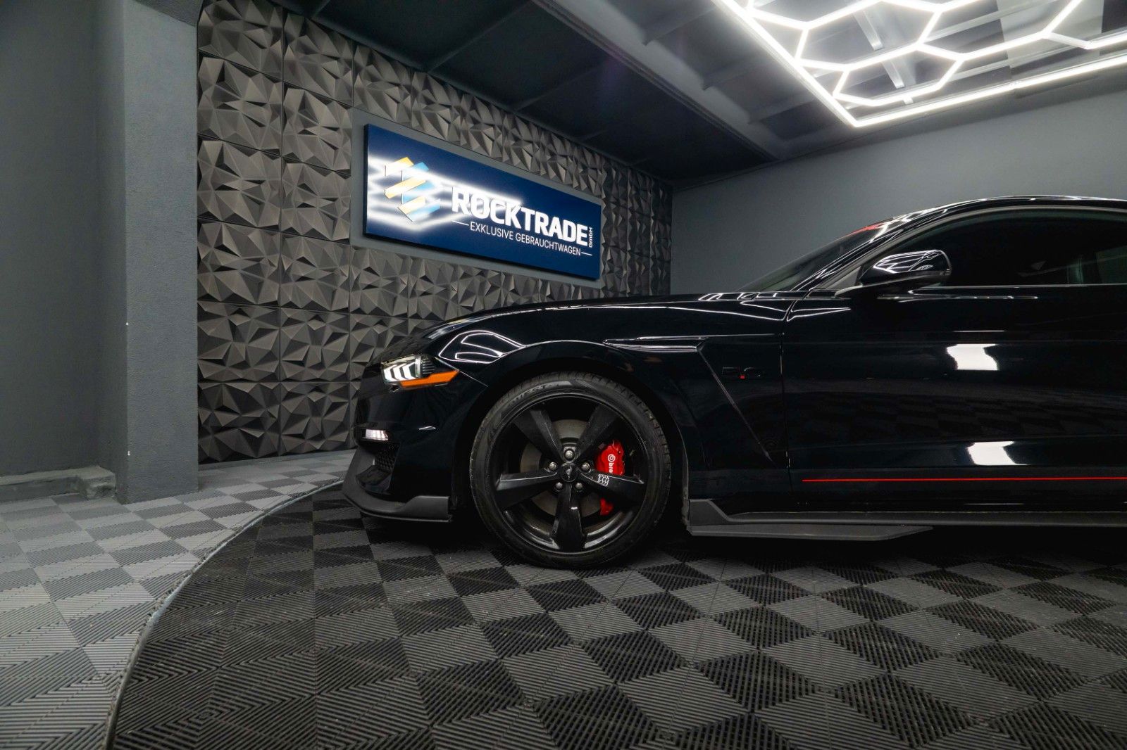 Fahrzeugabbildung Ford Mustang Shelby GT 500 5.0 V8 Performance PREMIUM